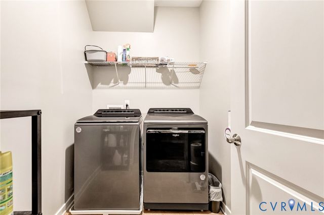 8469 Chimney Rock Dr, Mechanicsville, VA 23116