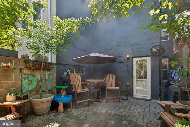 2021 BAINBRIDGE ST, Philadelphia, PA 19146