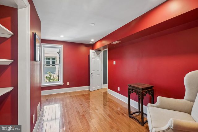 2021 BAINBRIDGE ST, Philadelphia, PA 19146