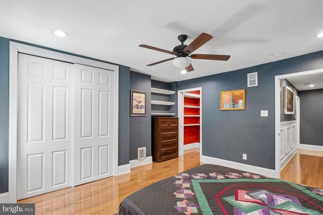 2021 BAINBRIDGE ST, Philadelphia, PA 19146