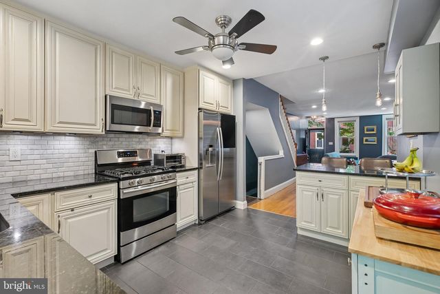 2021 BAINBRIDGE ST, Philadelphia, PA 19146