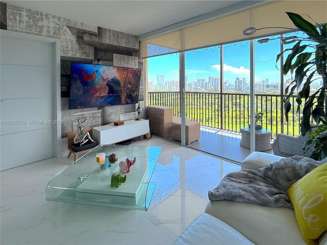 20379 W Country Club Drive 2334, Aventura, FL 33180