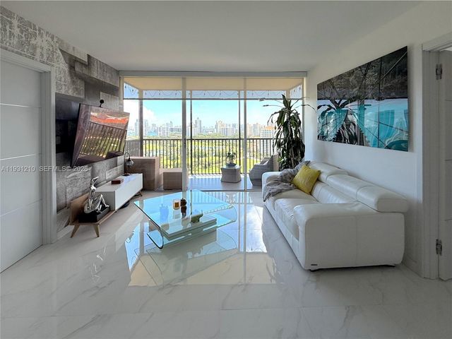 20379 W Country Club Drive 2334, Aventura, FL 33180