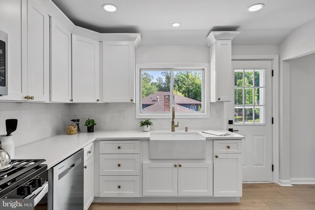 301 DOWNING RD, Somerdale, NJ 08083