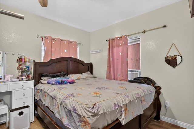 1118 N Augusta Street, Fresno, CA 93701