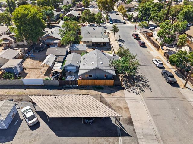 1118 N Augusta Street, Fresno, CA 93701