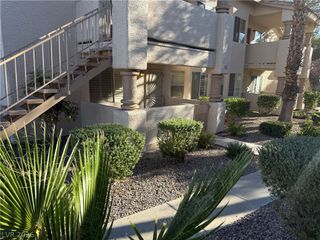 1325 Pinto Rock Lane 102, Las Vegas, NV 89128