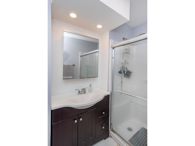 6008 Clinton Avenue, Minneapolis, MN 55419