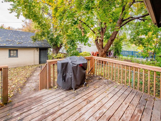 6008 Clinton Avenue, Minneapolis, MN 55419