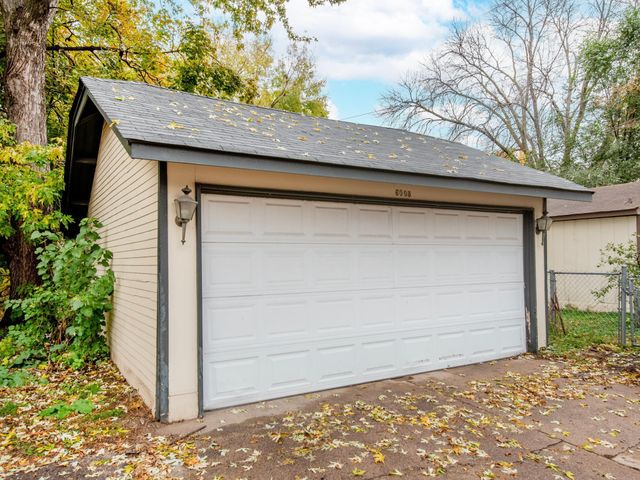 6008 Clinton Avenue, Minneapolis, MN 55419