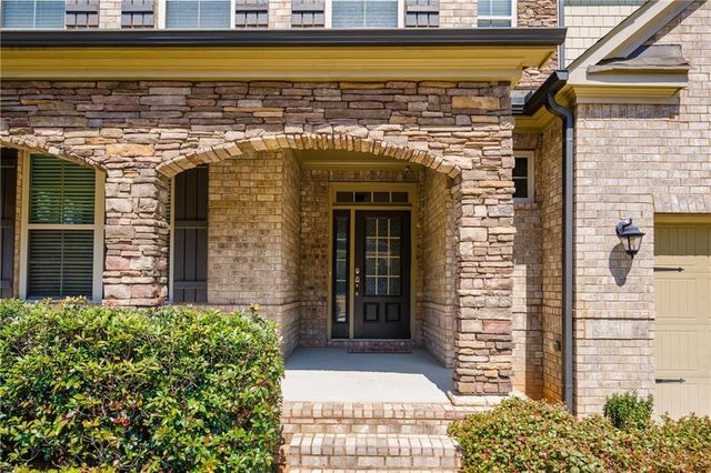 1667 Greenspring Court, Hoschton, GA 30548