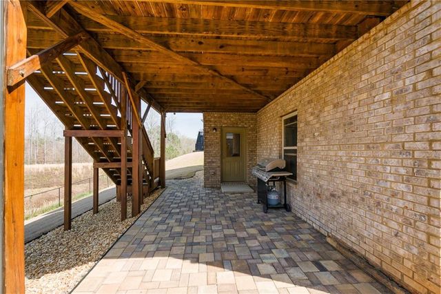 1667 Greenspring Court, Hoschton, GA 30548