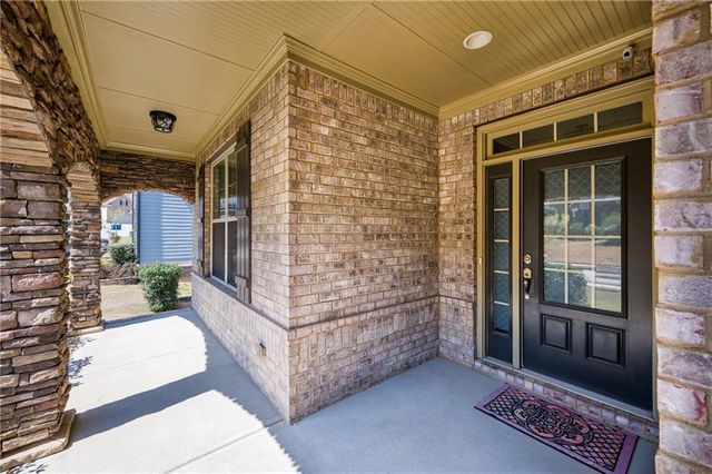 1667 Greenspring Court, Hoschton, GA 30548