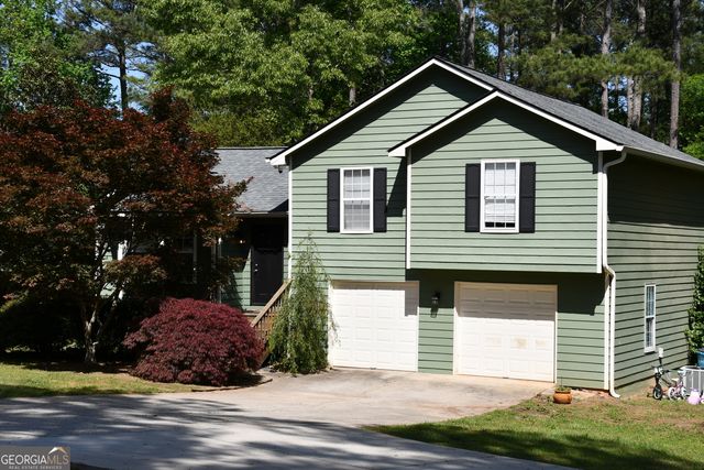 629 Locust Road, Locust Grove, GA 30248