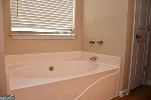 629 Locust Road, Locust Grove, GA 30248