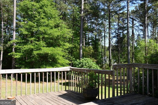 629 Locust Road, Locust Grove, GA 30248