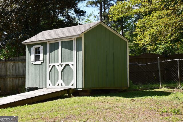 629 Locust Road, Locust Grove, GA 30248