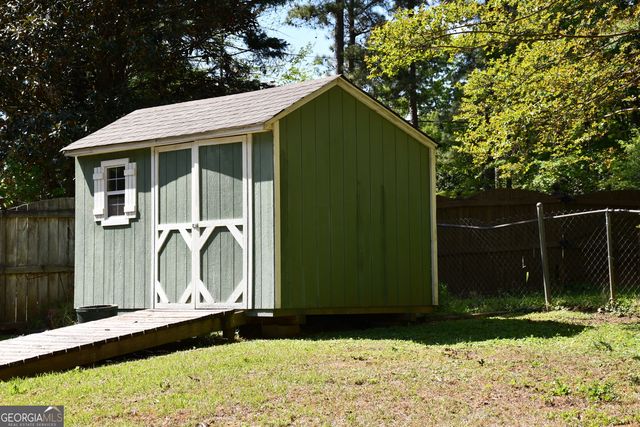 629 Locust Road, Locust Grove, GA 30248