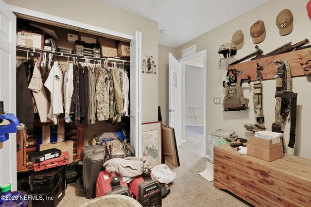 1453 LINDSEY CROSSING Drive, Jacksonville, FL 32218