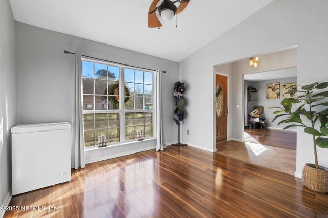 1453 LINDSEY CROSSING Drive, Jacksonville, FL 32218