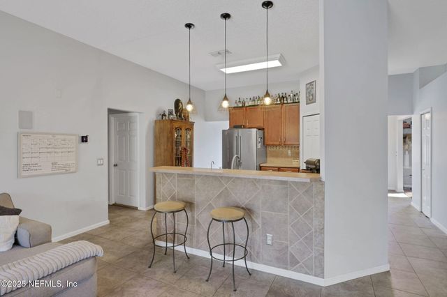 1453 LINDSEY CROSSING Drive, Jacksonville, FL 32218