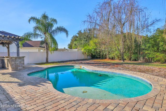 1453 LINDSEY CROSSING Drive, Jacksonville, FL 32218