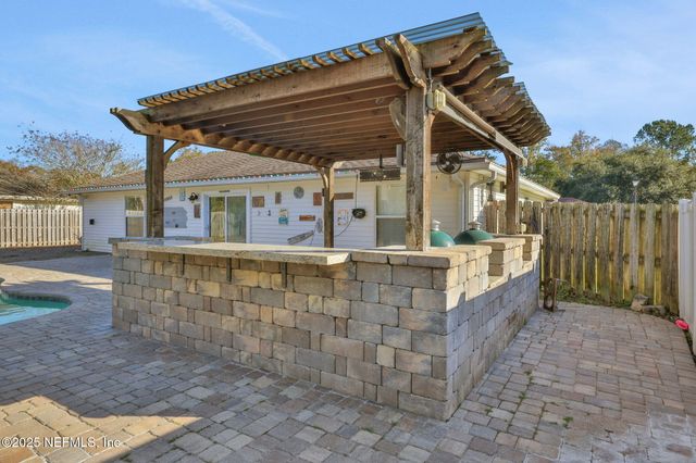 1453 LINDSEY CROSSING Drive, Jacksonville, FL 32218