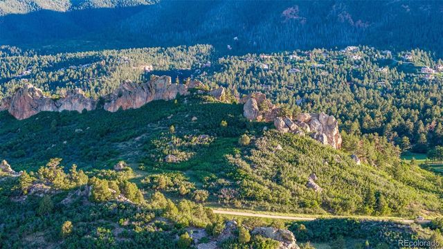 5814 Country Club Drive, Larkspur, CO 80118