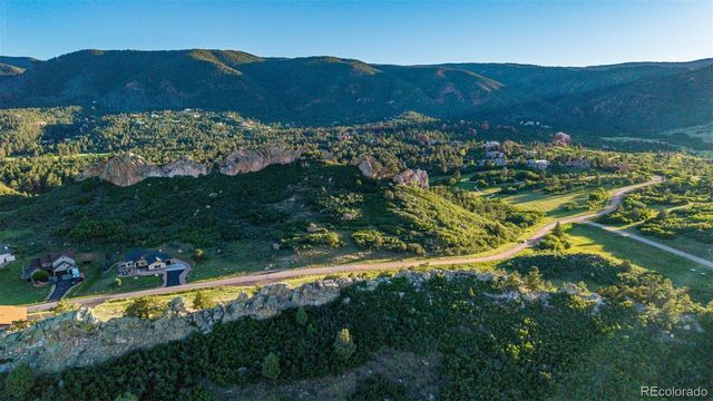 5814 Country Club Drive, Larkspur, CO 80118