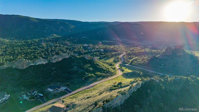 5814 Country Club Drive, Larkspur, CO 80118