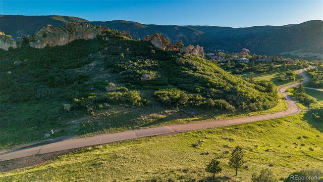 5814 Country Club Drive, Larkspur, CO 80118