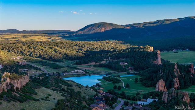 5814 Country Club Drive, Larkspur, CO 80118