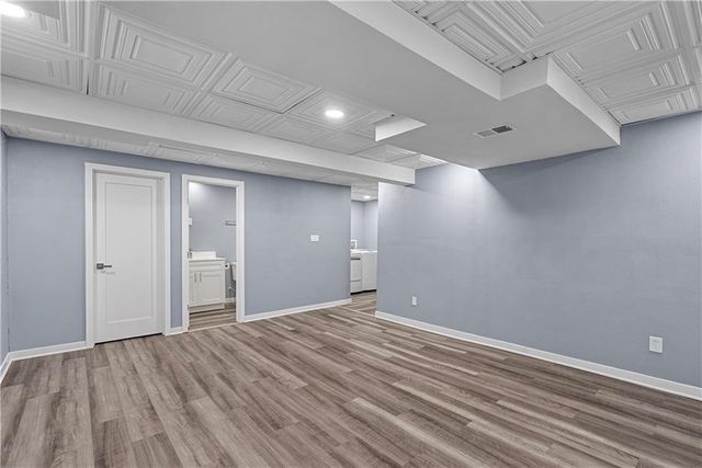 12189 S Fox Ridge Drive, Olathe, KS 66062