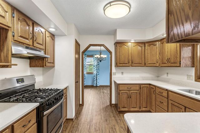 420 Southwood Court, Eau Claire, WI 54701