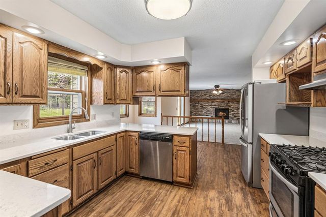420 Southwood Court, Eau Claire, WI 54701