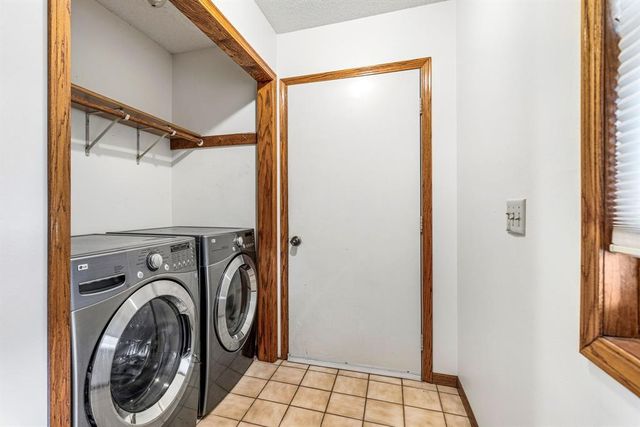 420 Southwood Court, Eau Claire, WI 54701