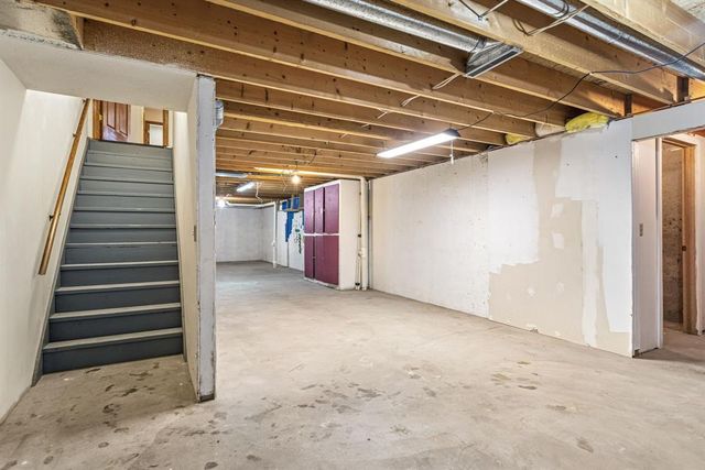420 Southwood Court, Eau Claire, WI 54701
