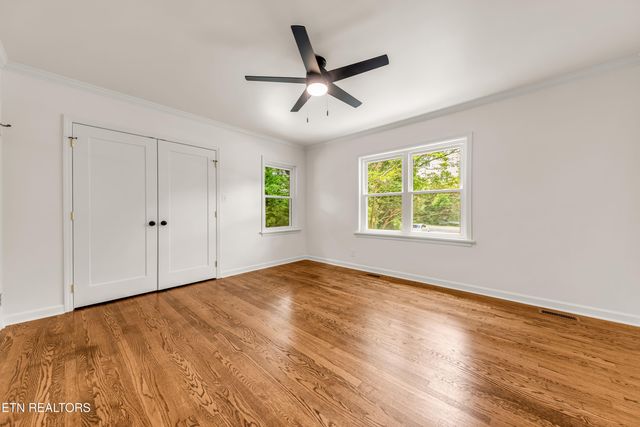 6325 Strawberry Plains Pike, Knoxville, TN 37914