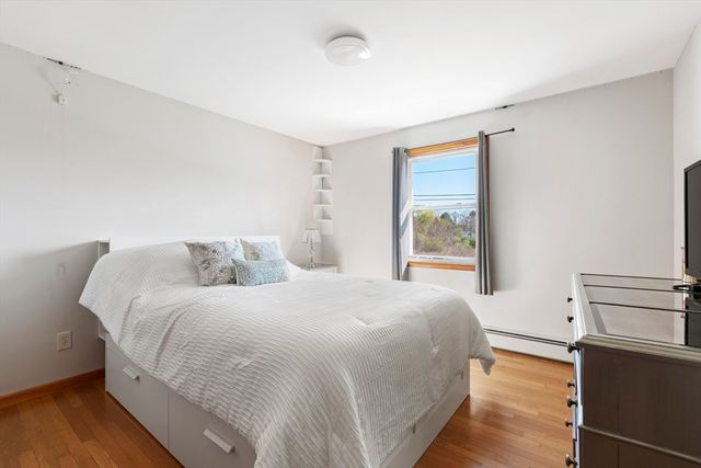 48 North, Douglas, MA 01516