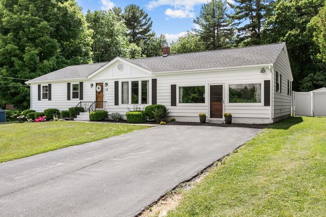 48 North, Douglas, MA 01516