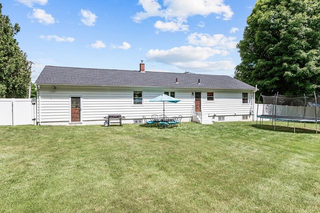 48 North, Douglas, MA 01516