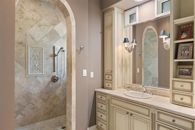 117 Bella Cima DR, Austin, TX 78734