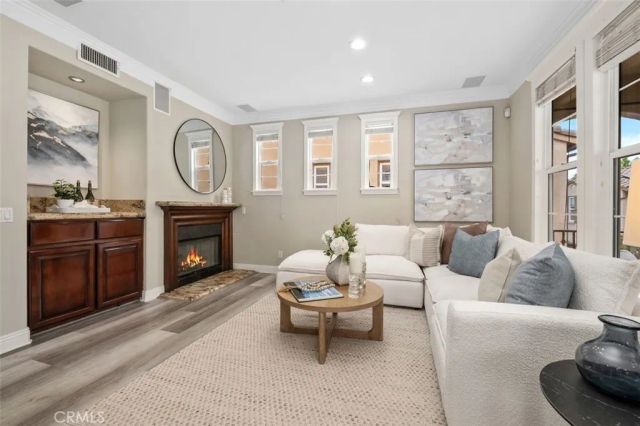 347 Tall Oak, Irvine, CA 92603