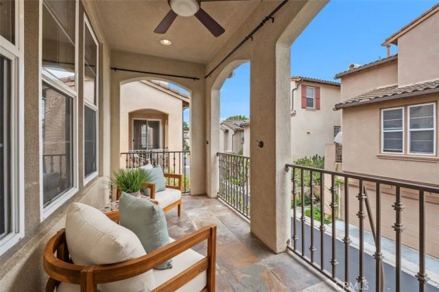 347 Tall Oak, Irvine, CA 92603