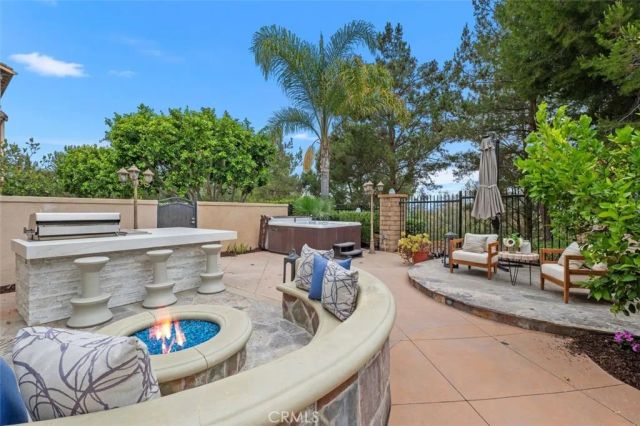 347 Tall Oak, Irvine, CA 92603