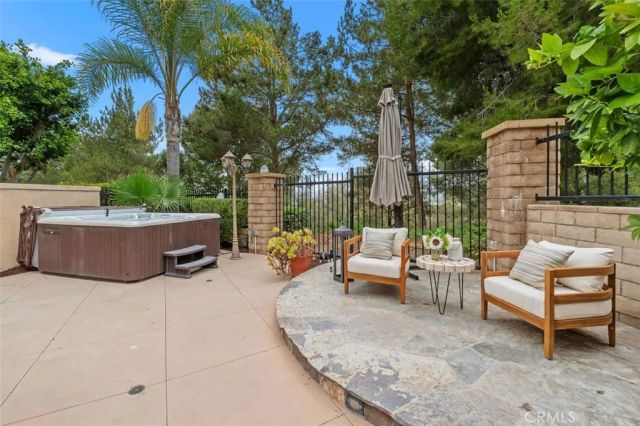 347 Tall Oak, Irvine, CA 92603