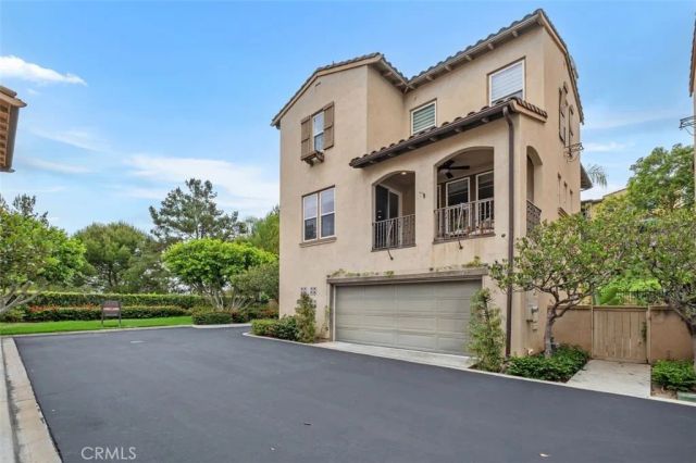 347 Tall Oak, Irvine, CA 92603