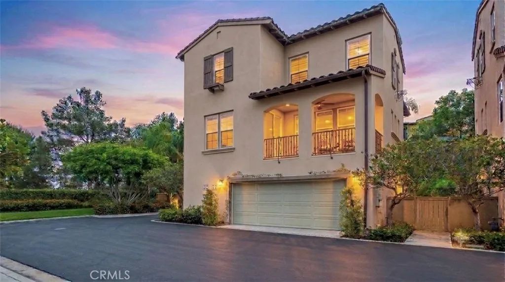 347 Tall Oak, Irvine, CA 92603