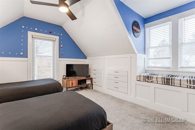 908 Superior Street, South Haven, MI 49090