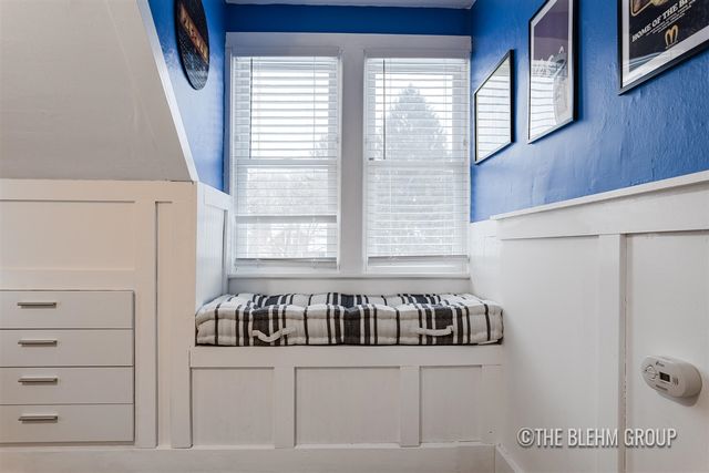 908 Superior Street, South Haven, MI 49090